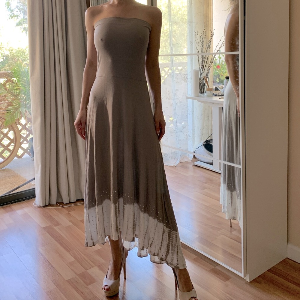 Strapless stretchy beige dress with rhinestones
